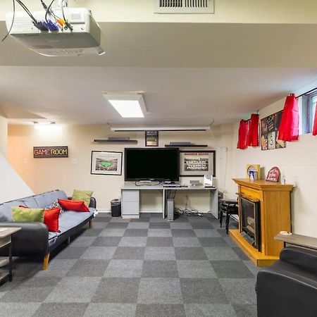 Lrge 5 Bedroom 9 Beds Near Dc-Pool, Hot Tub, Gym, Game Rm, Fire Pit Bowie Zewnętrze zdjęcie