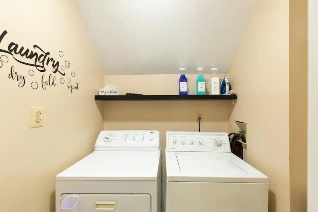 Lrge 5 Bedroom 9 Beds Near Dc-Pool, Hot Tub, Gym, Game Rm, Fire Pit Bowie Zewnętrze zdjęcie