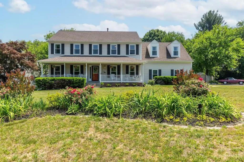 Lrge 5 Bedroom 9 Beds Near Dc-Pool, Hot Tub, Gym, Game Rm, Fire Pit Bowie Zewnętrze zdjęcie