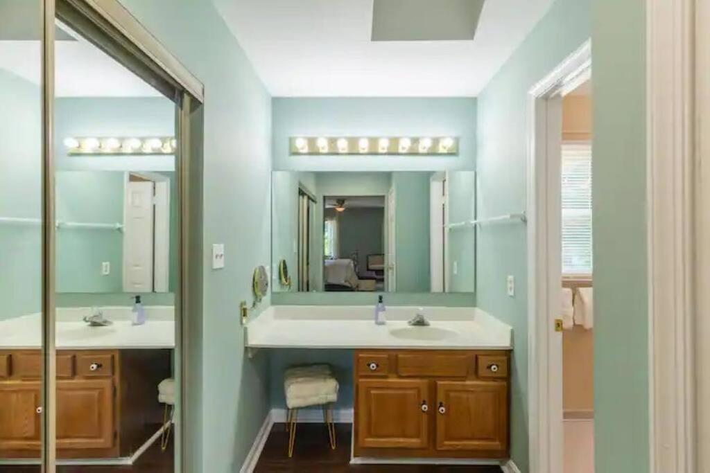 Lrge 5 Bedroom 9 Beds Near Dc-Pool, Hot Tub, Gym, Game Rm, Fire Pit Bowie Zewnętrze zdjęcie
