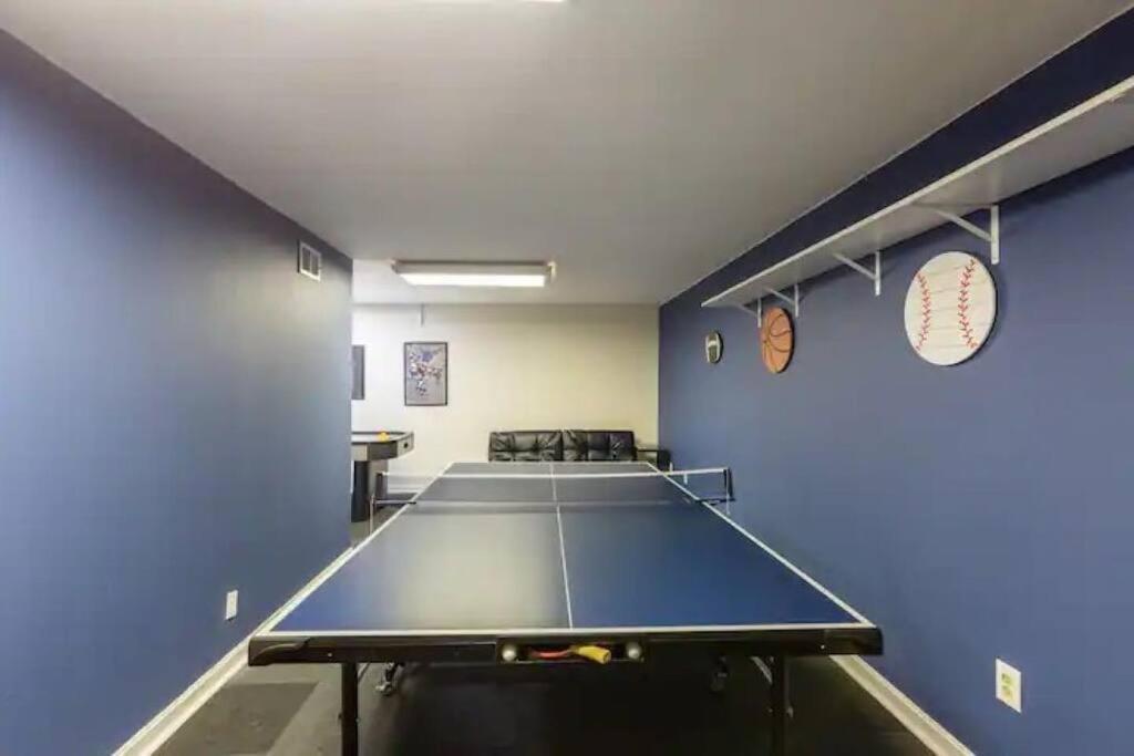 Lrge 5 Bedroom 9 Beds Near Dc-Pool, Hot Tub, Gym, Game Rm, Fire Pit Bowie Zewnętrze zdjęcie