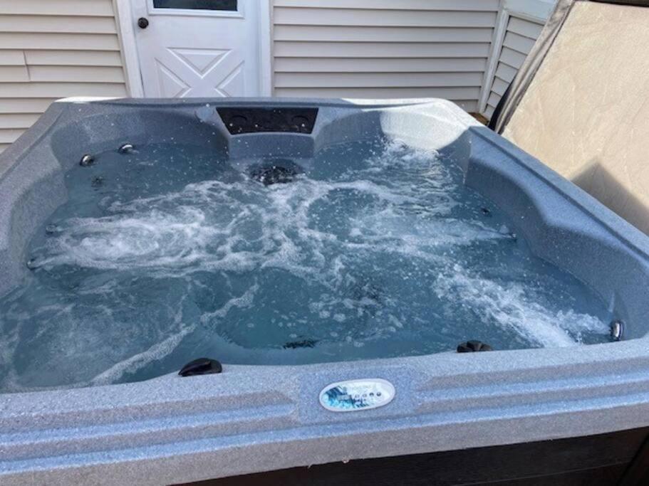 Lrge 5 Bedroom 9 Beds Near Dc-Pool, Hot Tub, Gym, Game Rm, Fire Pit Bowie Zewnętrze zdjęcie